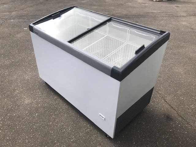 Холодильный ларь Caravell 416 NEW в аренду, температурный режим +5 -5 градуса